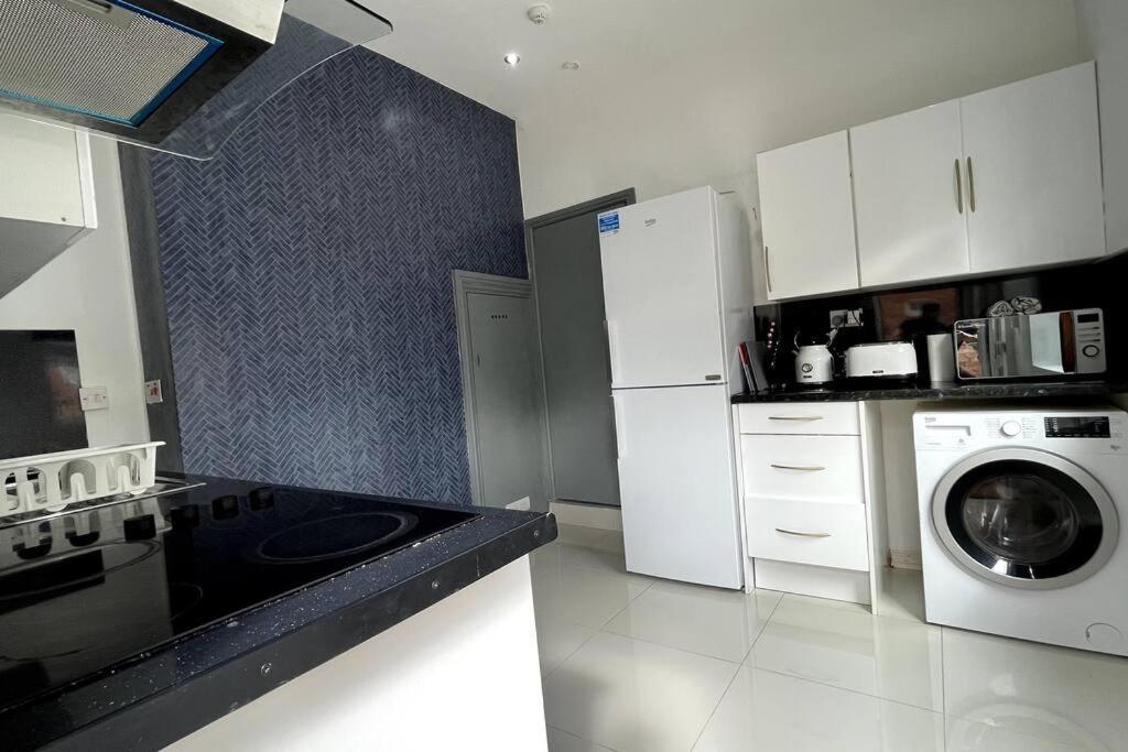 Luxury 2 Bed Duplex Apartment By Yo Room! - Leicester City- Free Parking מראה חיצוני תמונה